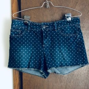 POLKA DOTTED SHORTS